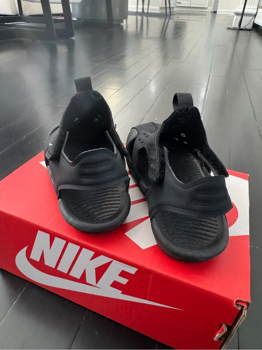 Nike Black Open-Toe Sport Sandal Slides